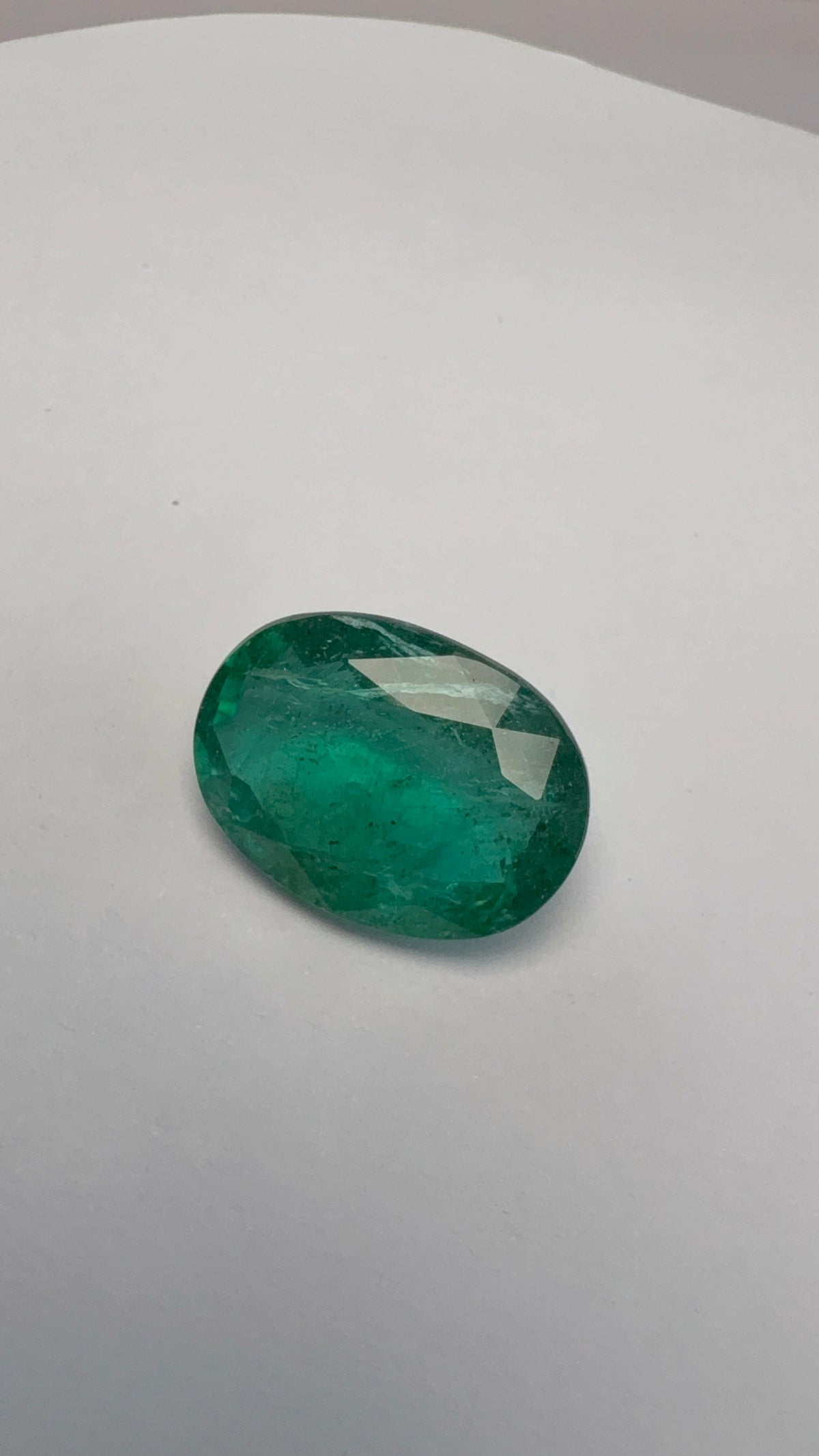 Emerald 7.17 carat EMER-133 angled view