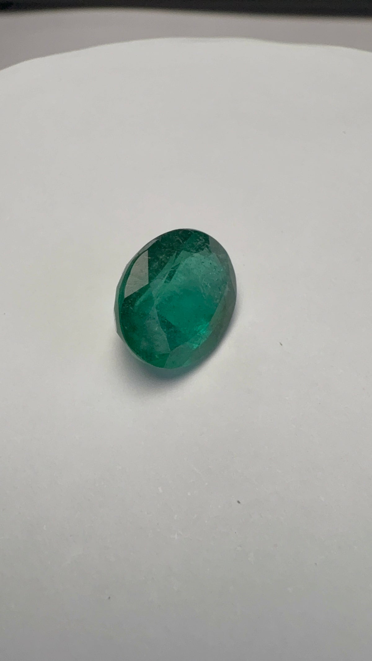 Emerald 5.65 carat EMER-134 front view