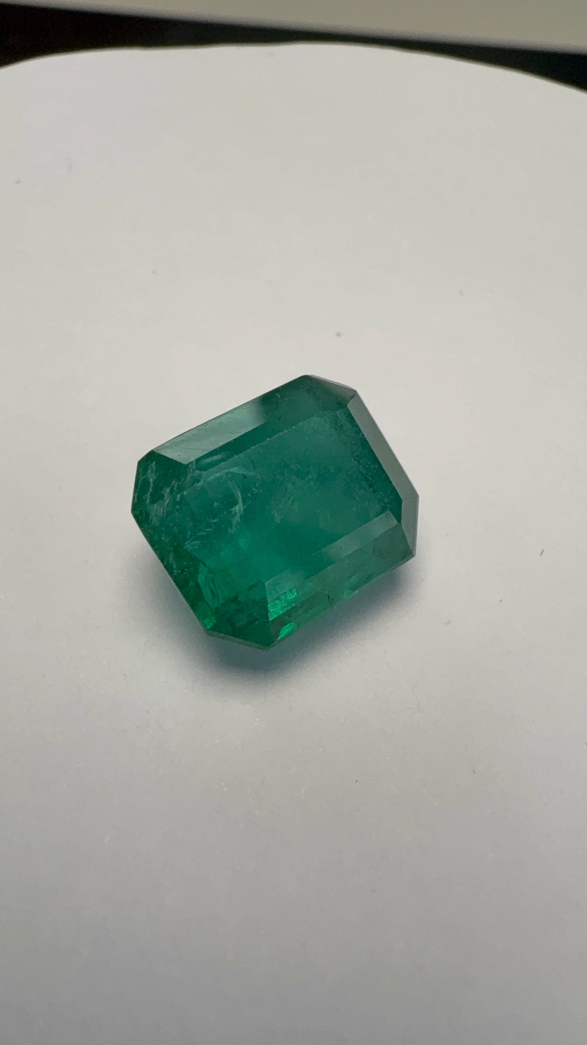 Emerald 6.38 carat EMER-137 alternate face-up view