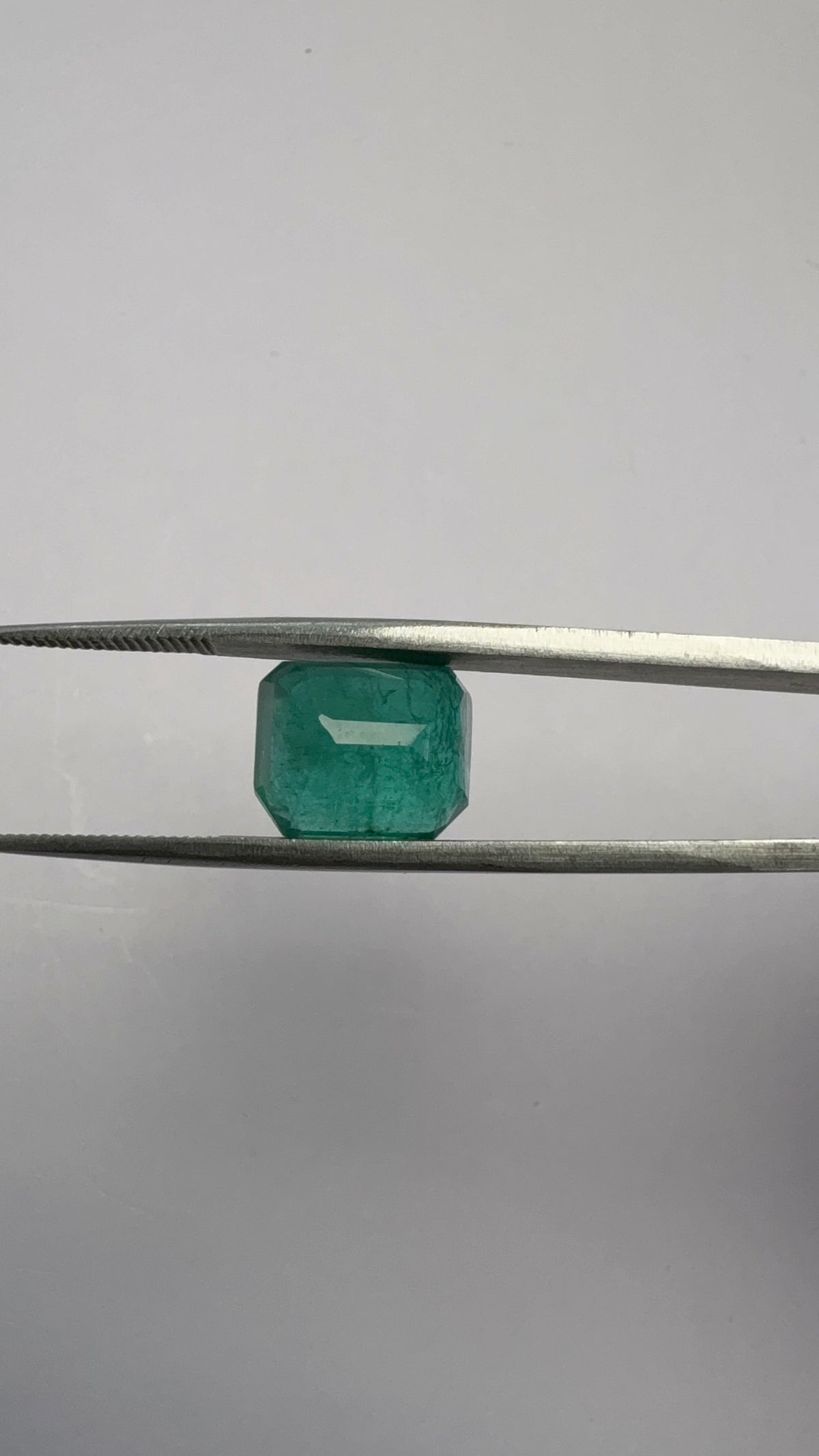 Emerald 6.38 carat EMER-137 reverse view