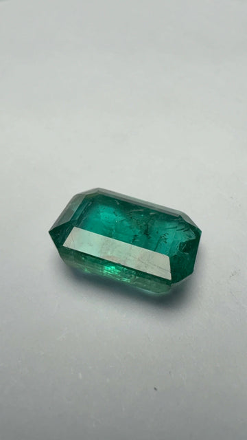 Emerald 4.85 carat EMER-139 front view