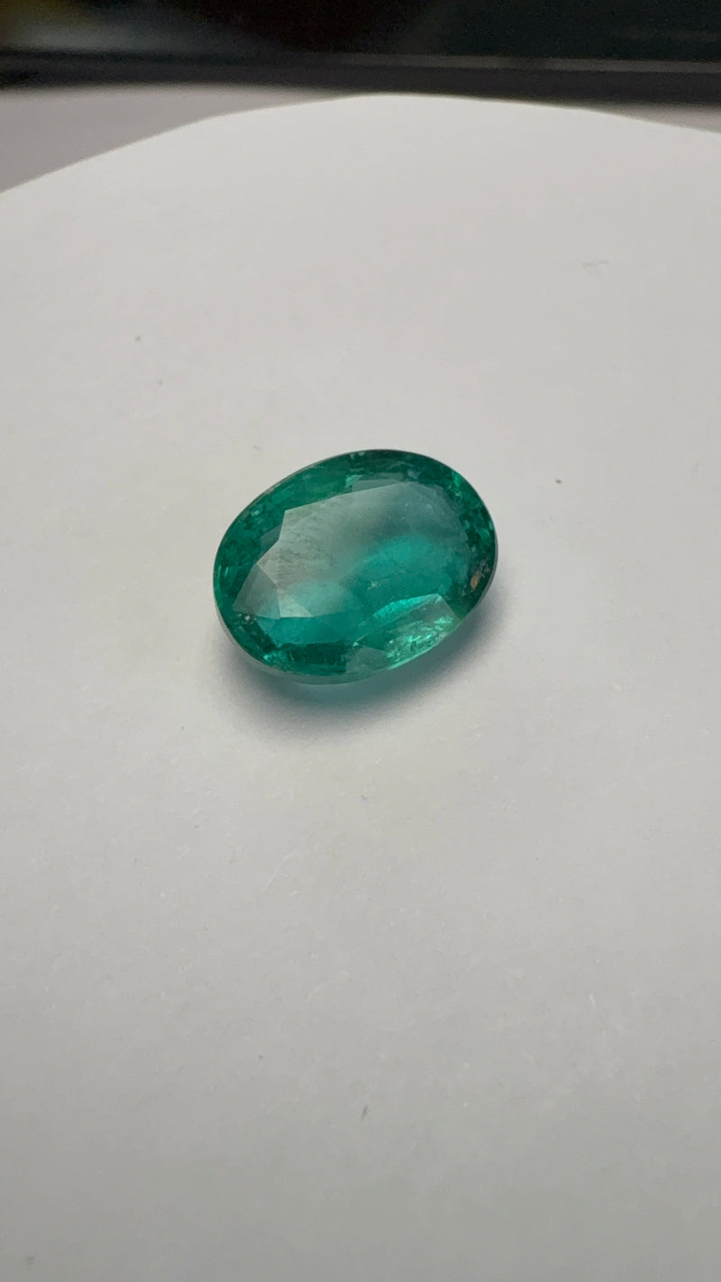 Emerald – 5.24 Carat – Zambia – Oval