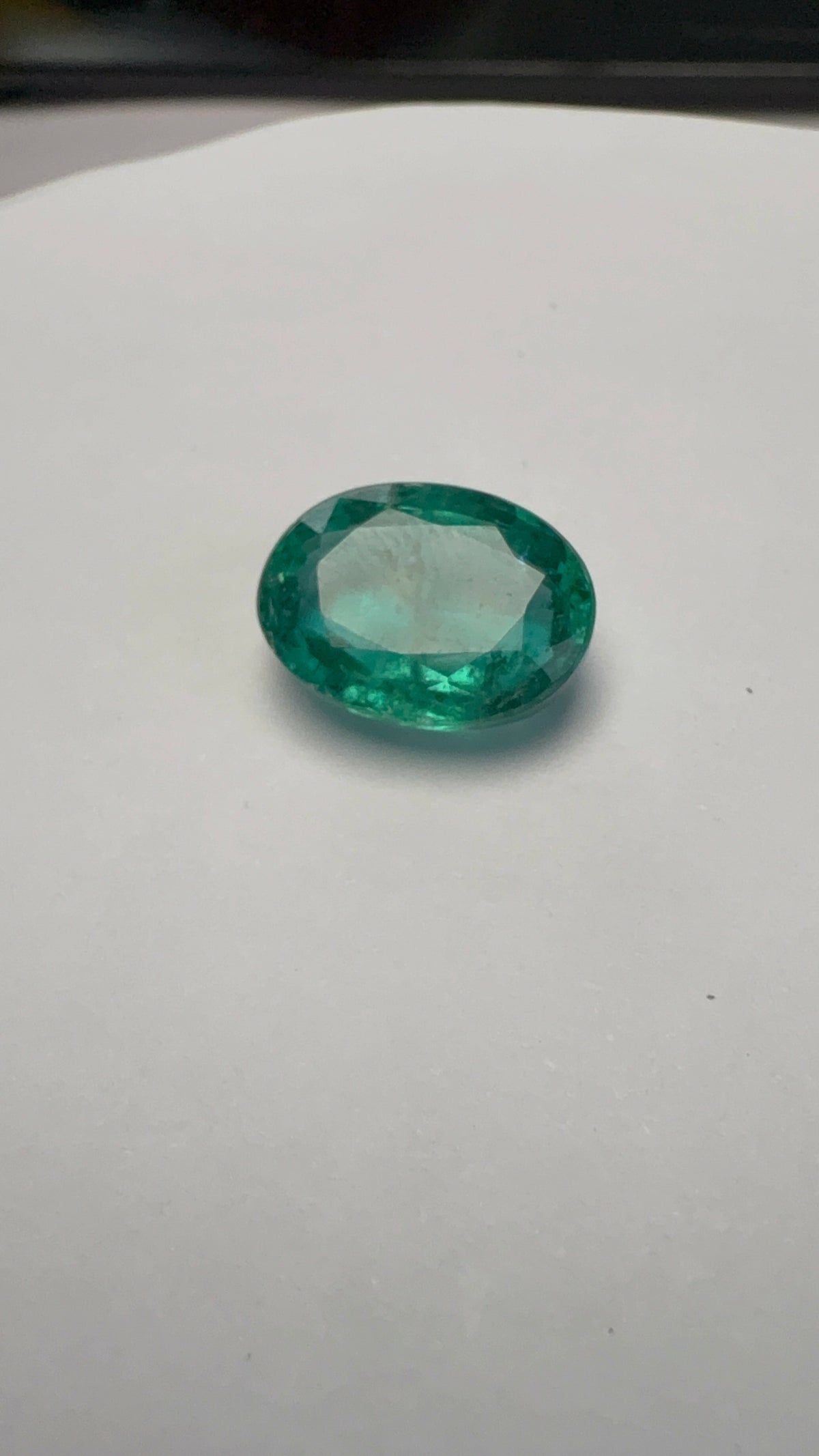 Emerald 5.24 carat EMER-174 close view