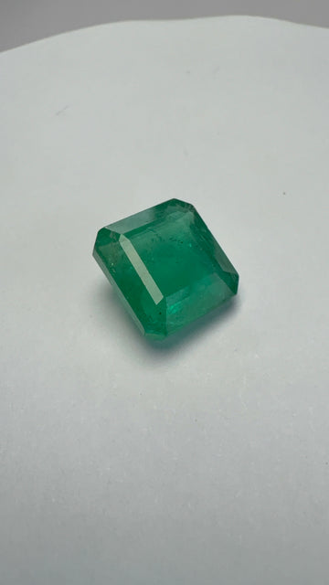 Emerald 5.23 carat EMER-179 front view