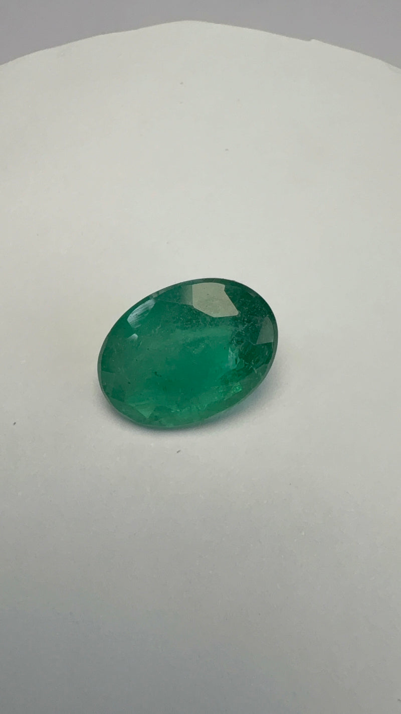 Emerald – 9.90 Carat – Zambia – Oval