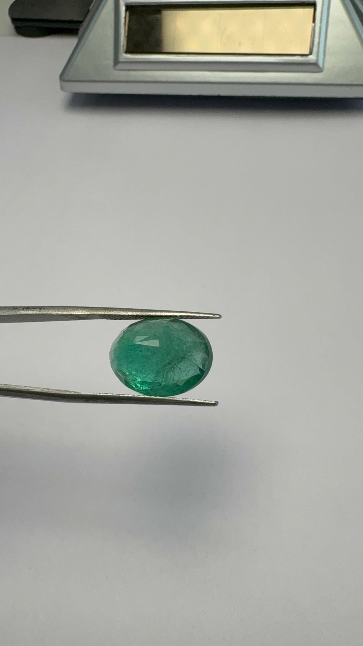 Emerald 9.90 carat EMER-18 angled view