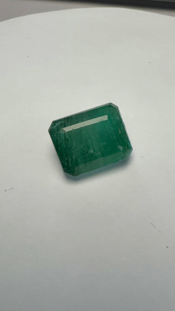 Emerald 5.71 carat EMER-190 front view