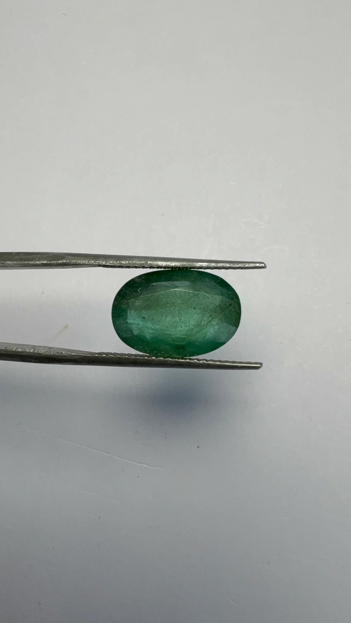 Emerald 5.27 carat EMER-193 angled view