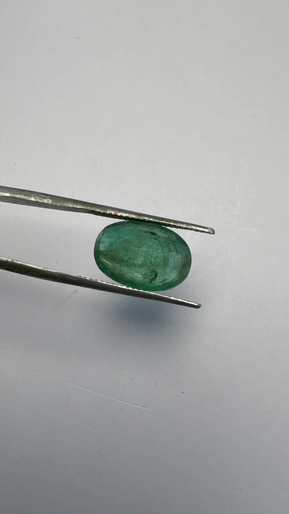 Emerald 5.27 carat EMER-193 reverse view