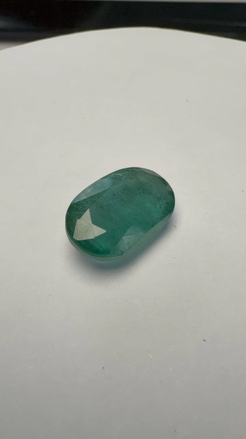 Emerald 5.57 carat EMER-21 front view