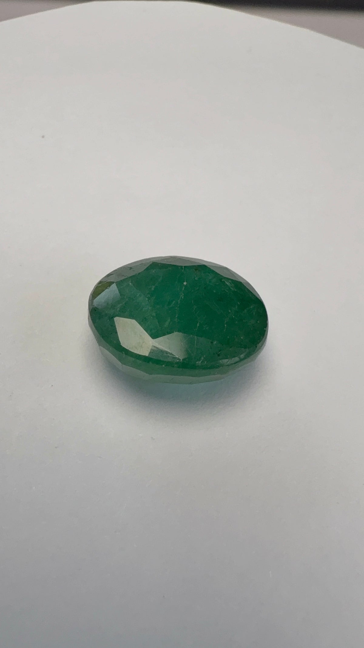 Emerald 7.02 carat EMER-221 face-up view