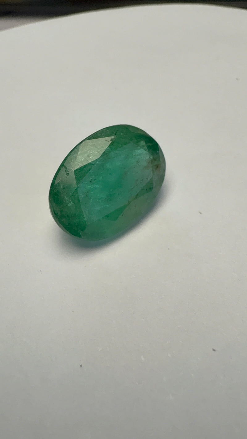 Emerald – 5.88 Carat – Zambia – Oval