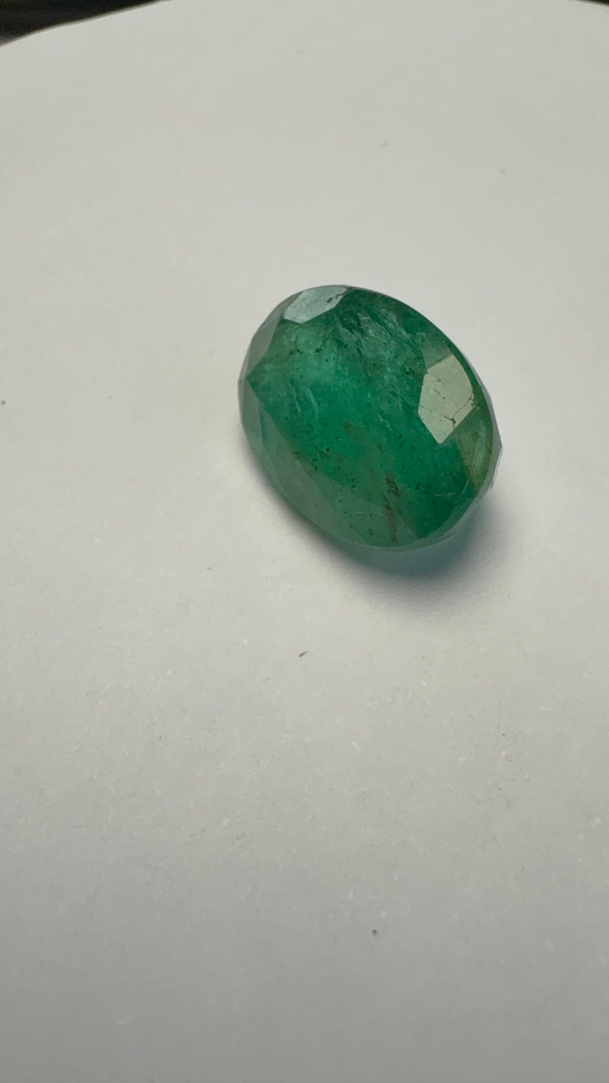 Emerald 5.88 carat EMER-3 alternate face-up view