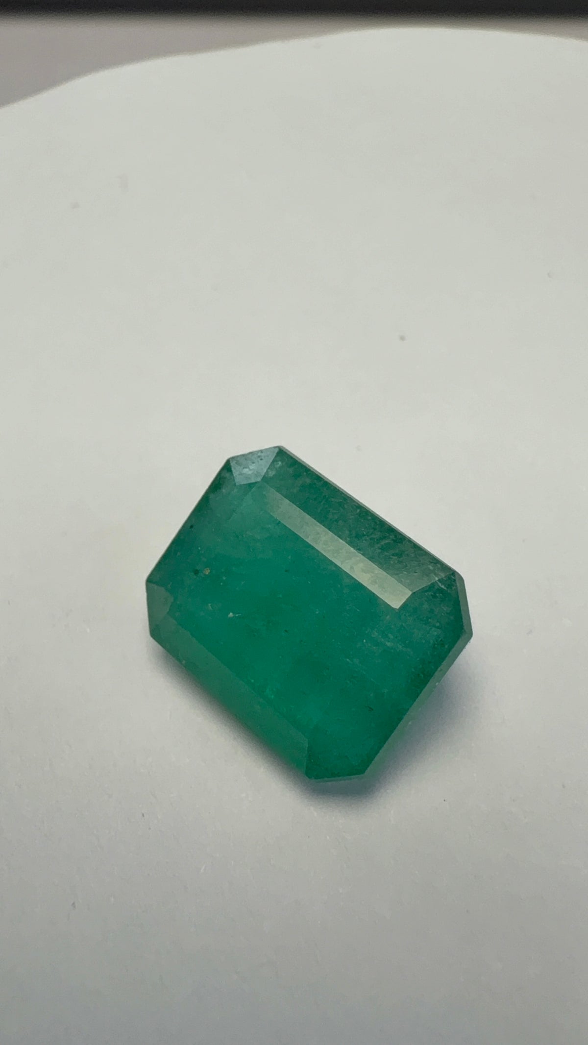 Emerald 6.85 carat EMER-35 front view