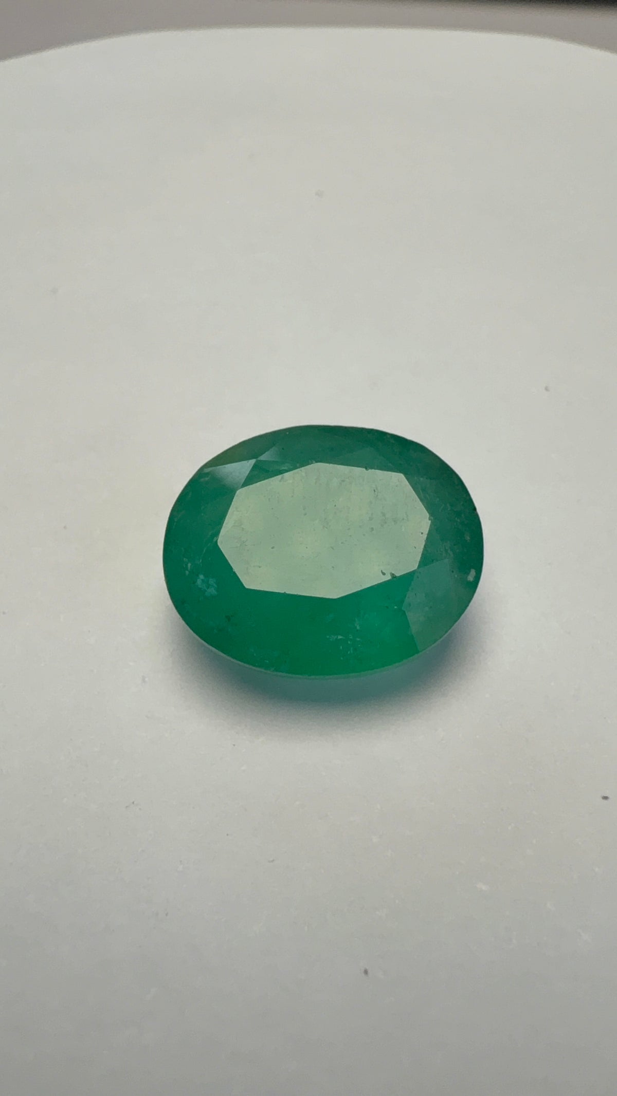 Emerald 5.73 carat EMER-44 face-up view