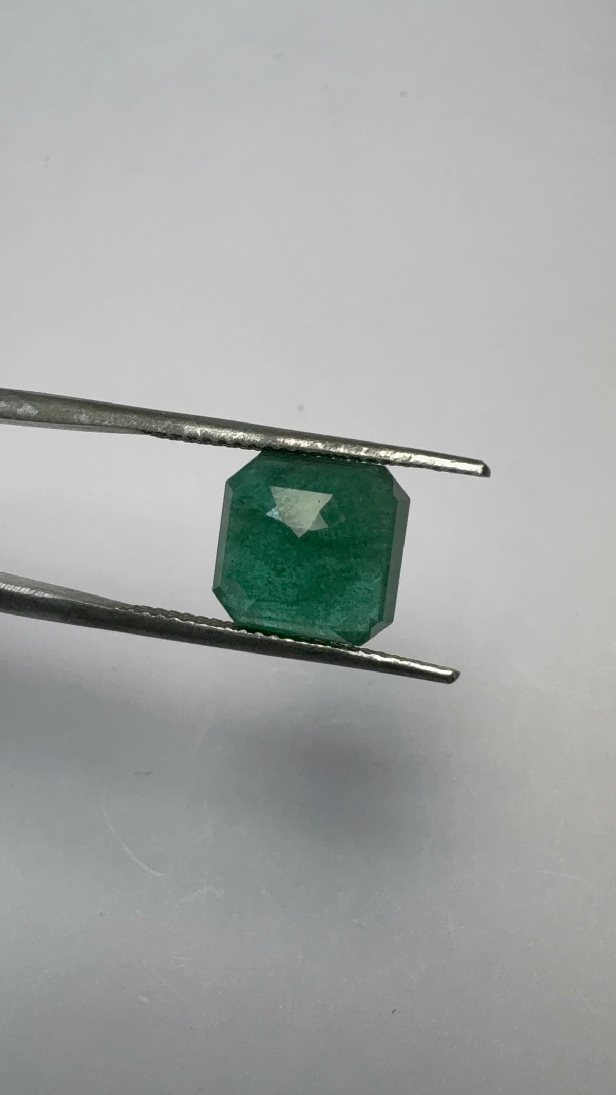 Emerald 4.63 carat EMER-46 angled view