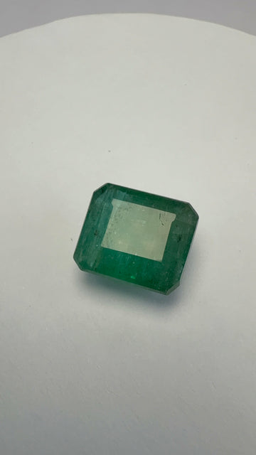 Emerald 9.15 carat EMER-60 front view