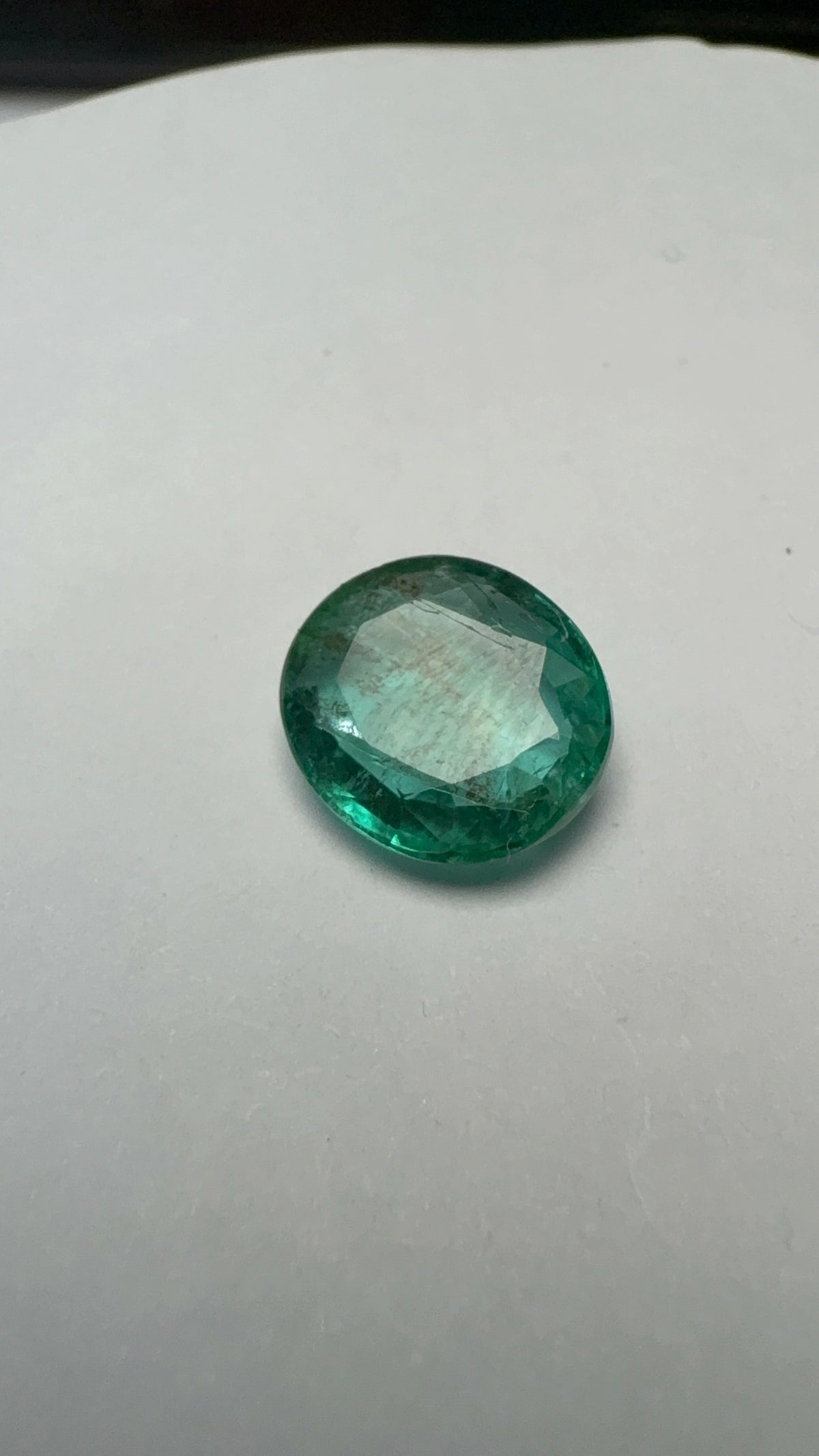 Emerald 2.62 carat EMER-7 close view