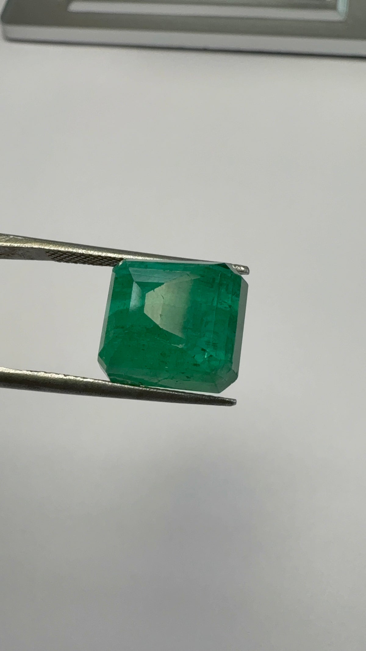 Emerald 10.15 carat EMER-73 angled view