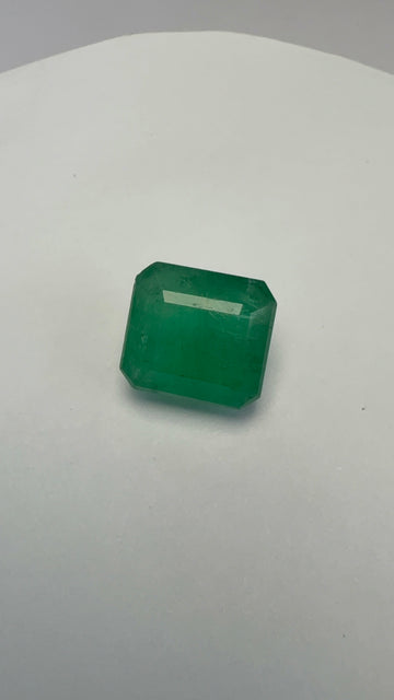 Emerald 8.18 carat EMER-78 front view
