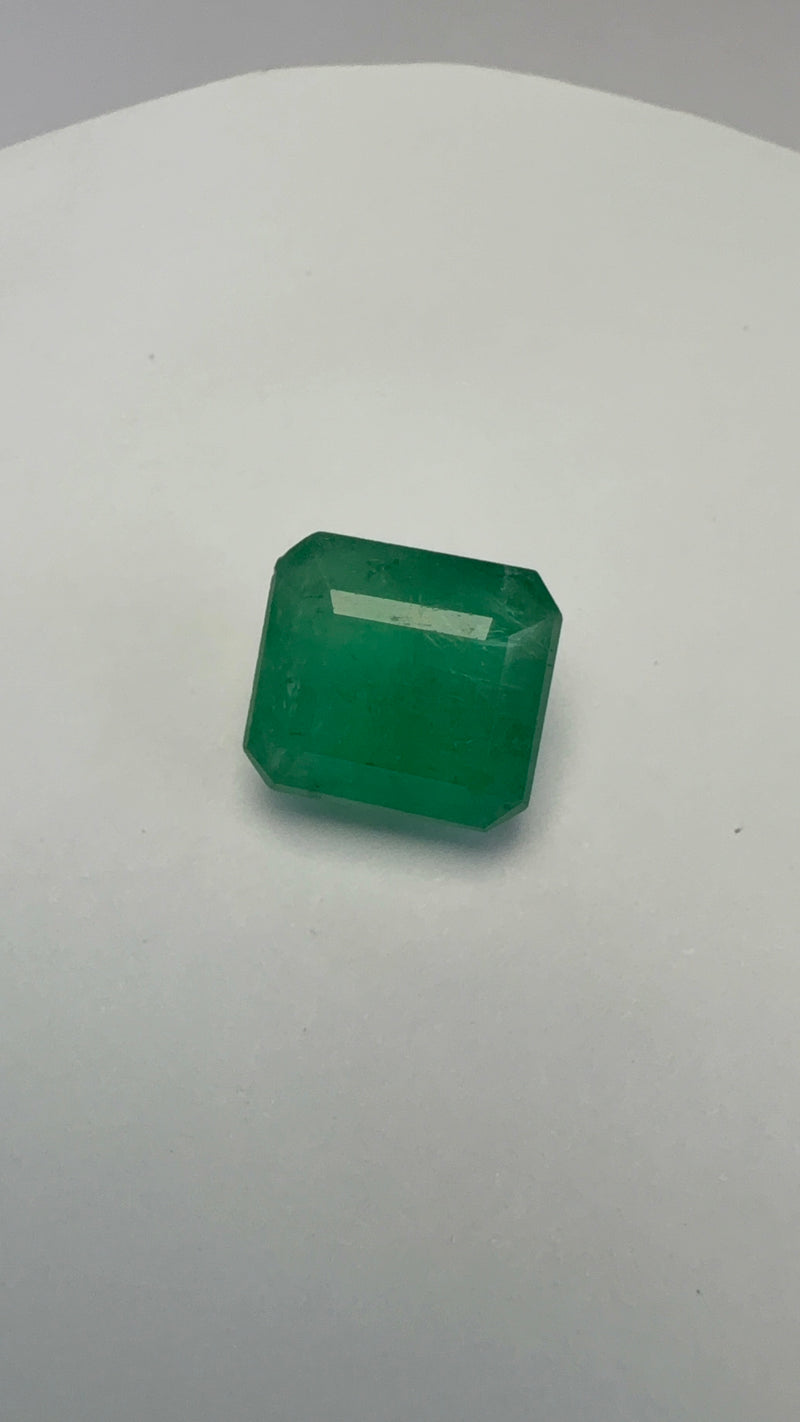 Emerald – 8.18 Carat – Zambia – Atmas