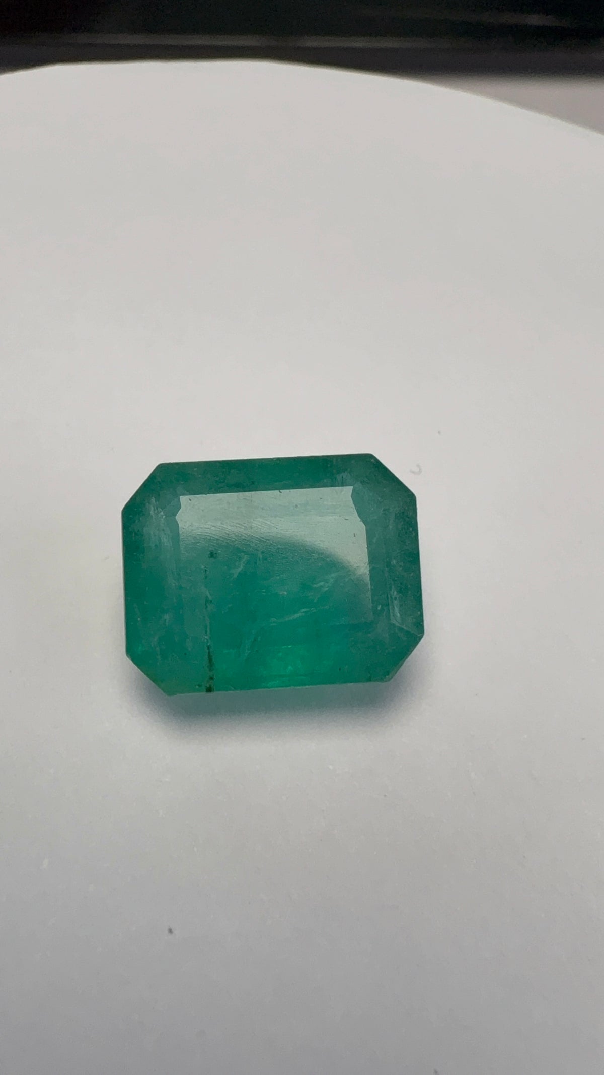 Emerald 7.35 carat EMER-83 alternate face-up view