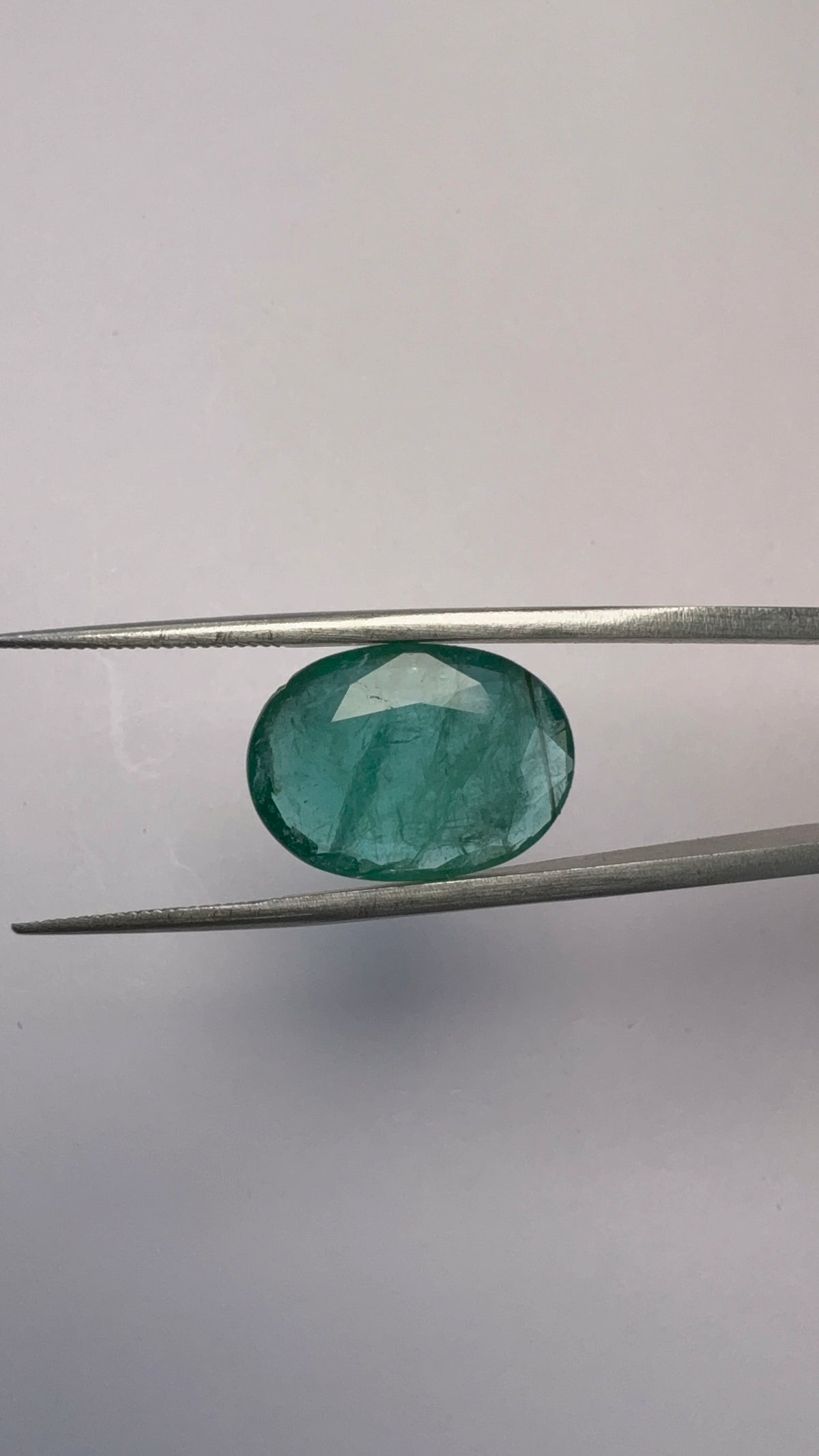Emerald 7.80 carat EMER-84 close view