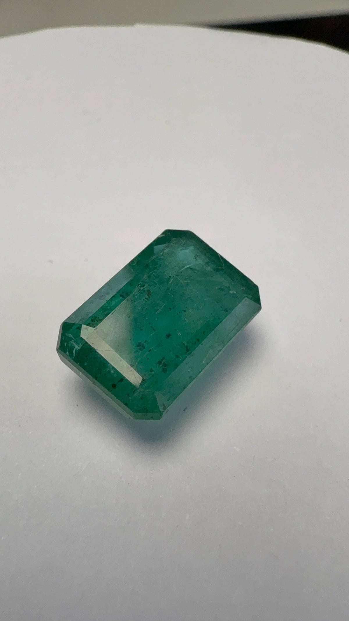 Emerald 6.58 carat EMER-85 alternate face-up view