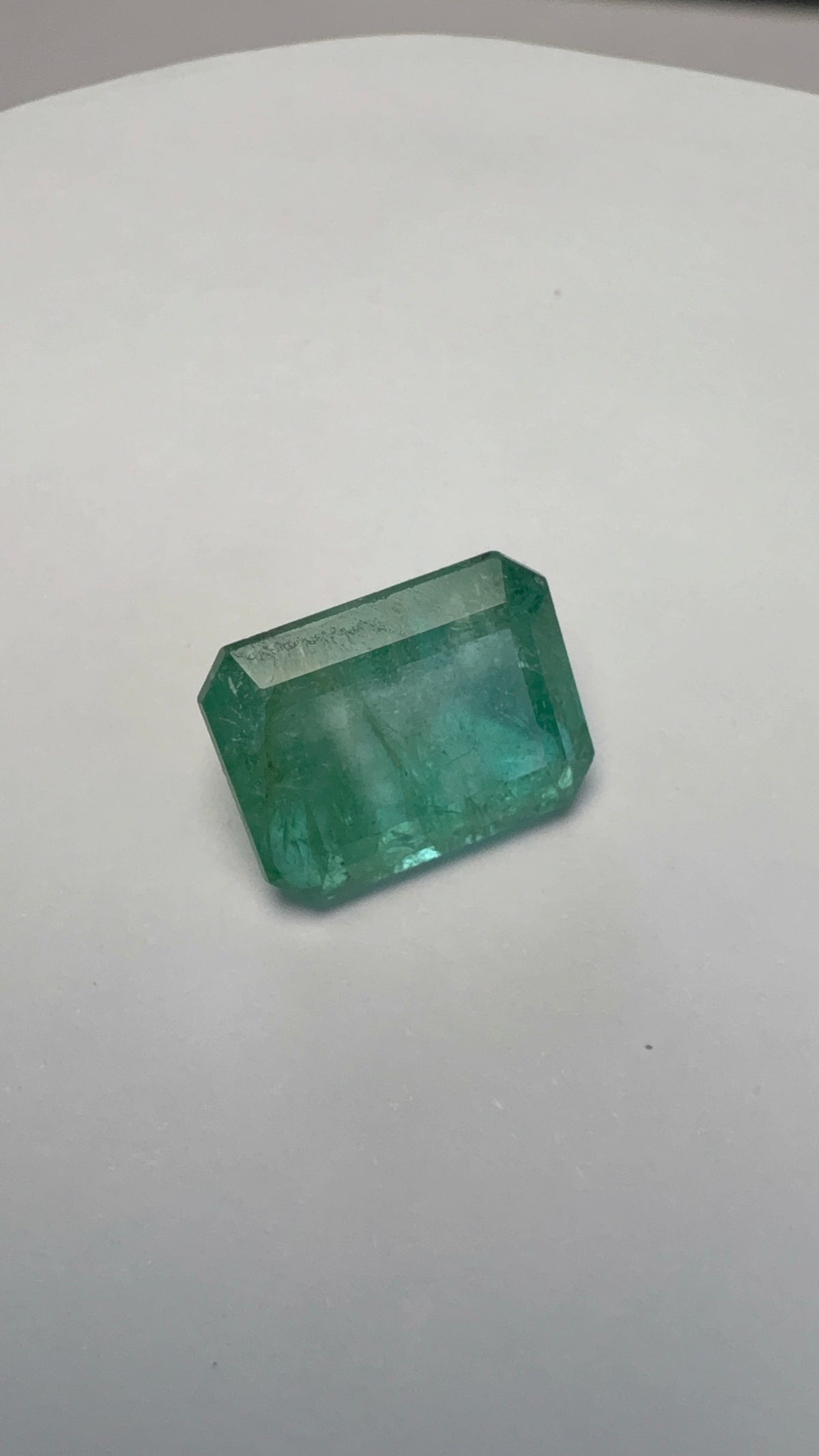 Emerald 8.32 carat EMER-97 face-up view