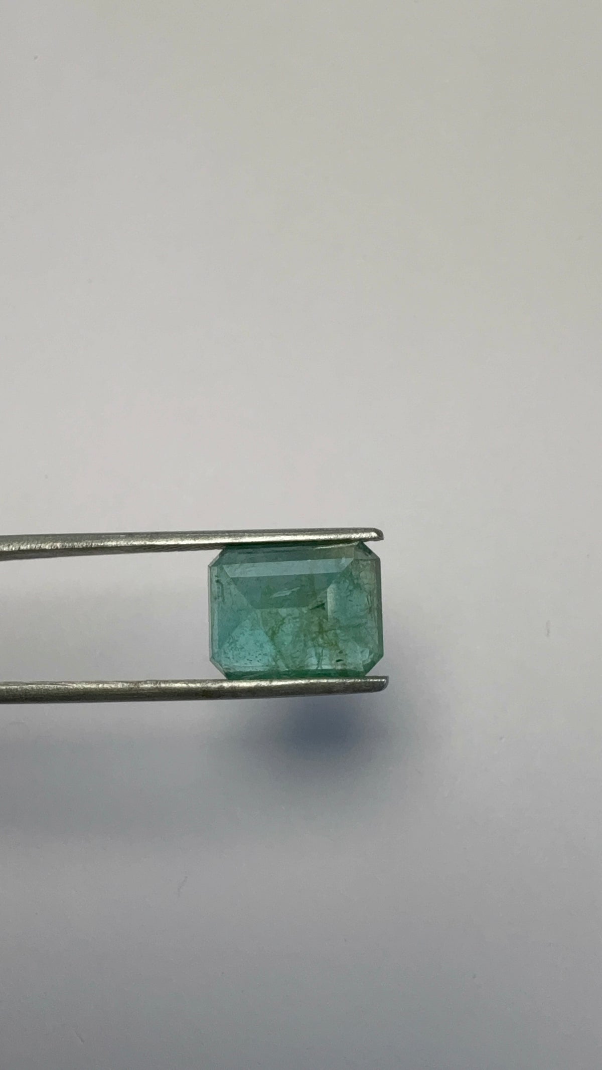 Emerald 8.32 carat EMER-97 reverse view