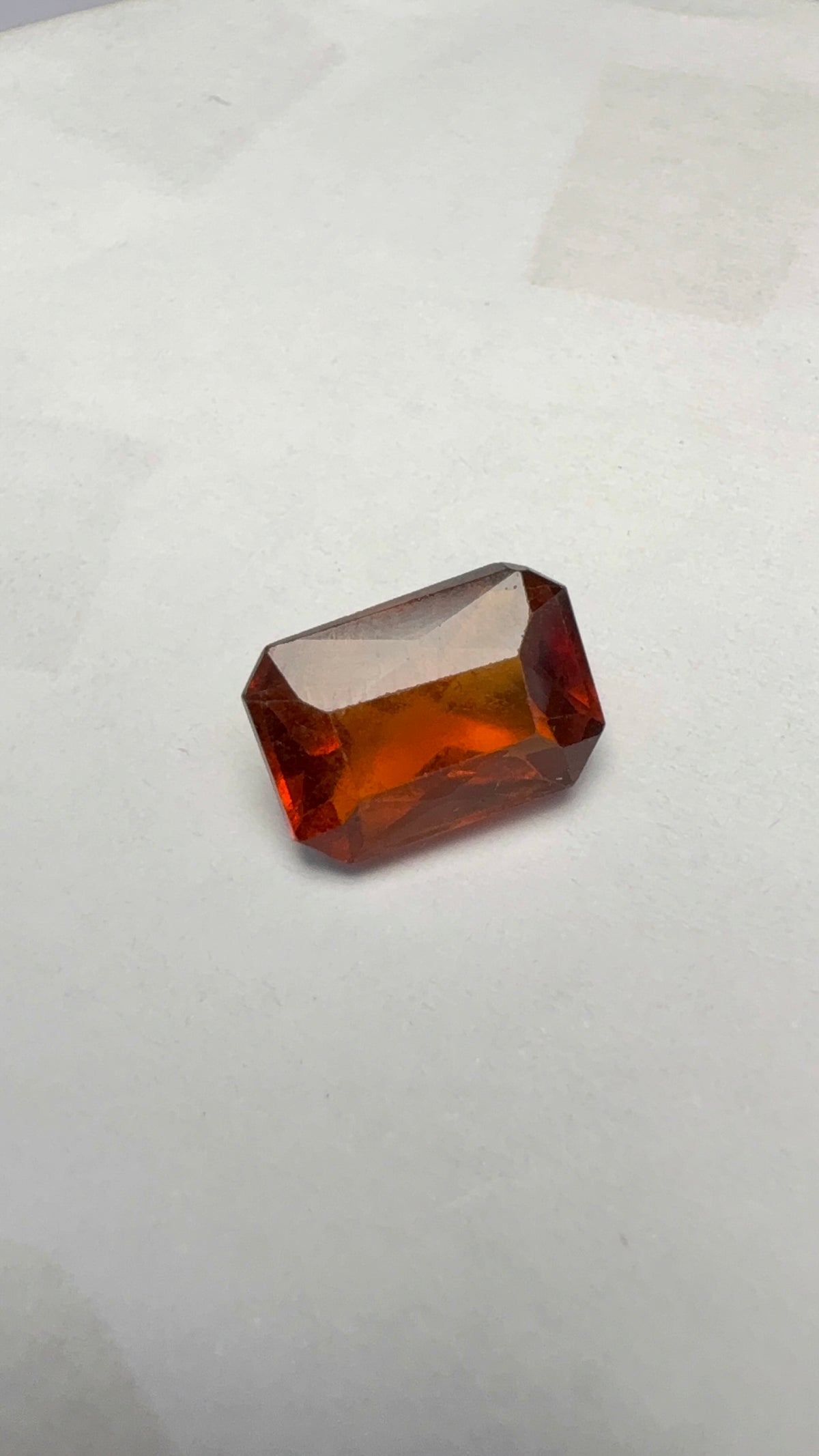 Hessonite (Gomed) 4.81 carat GOR-15 face-up view