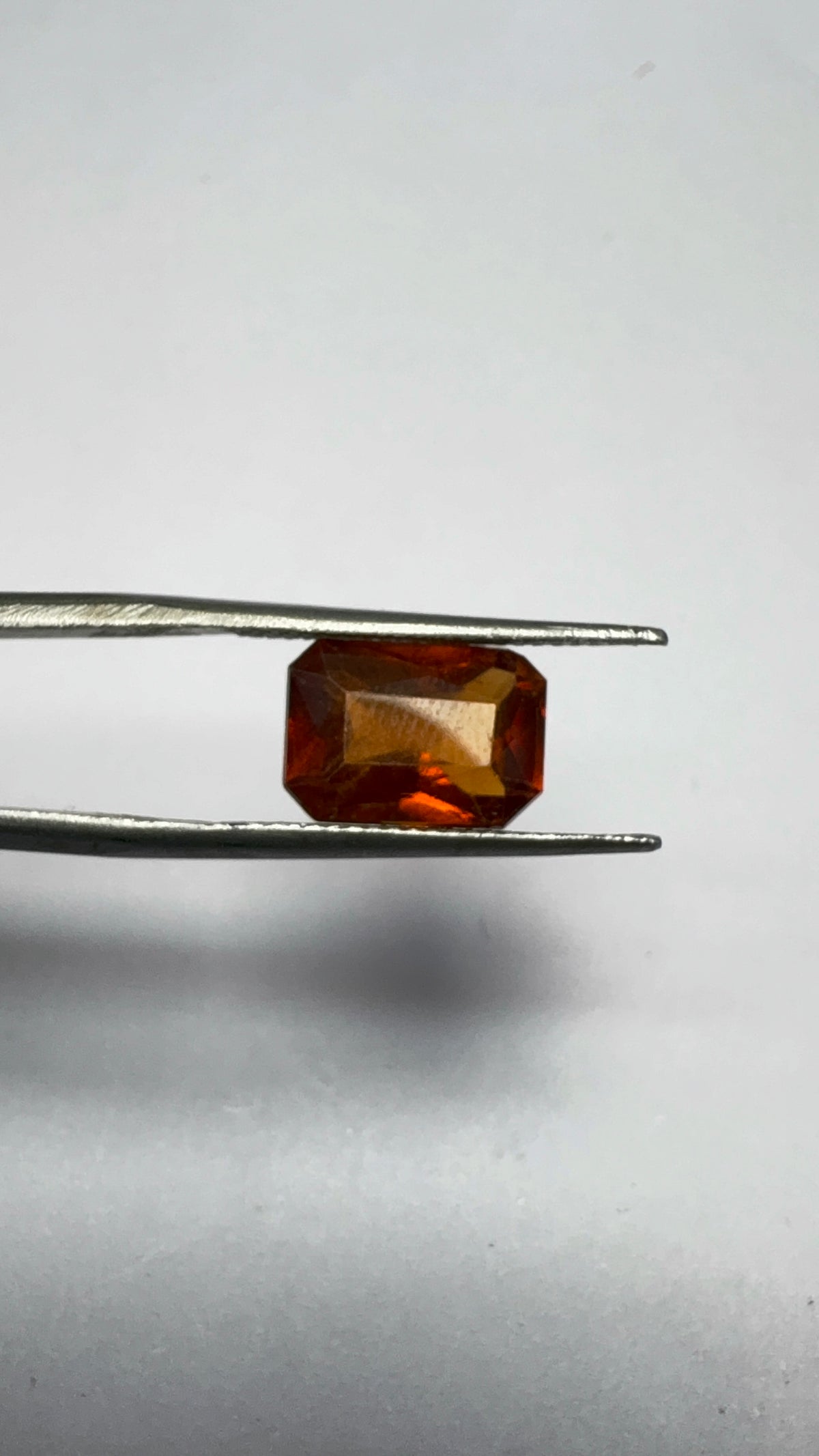 Hessonite (Gomed) 4.81 carat GOR-15 angled view