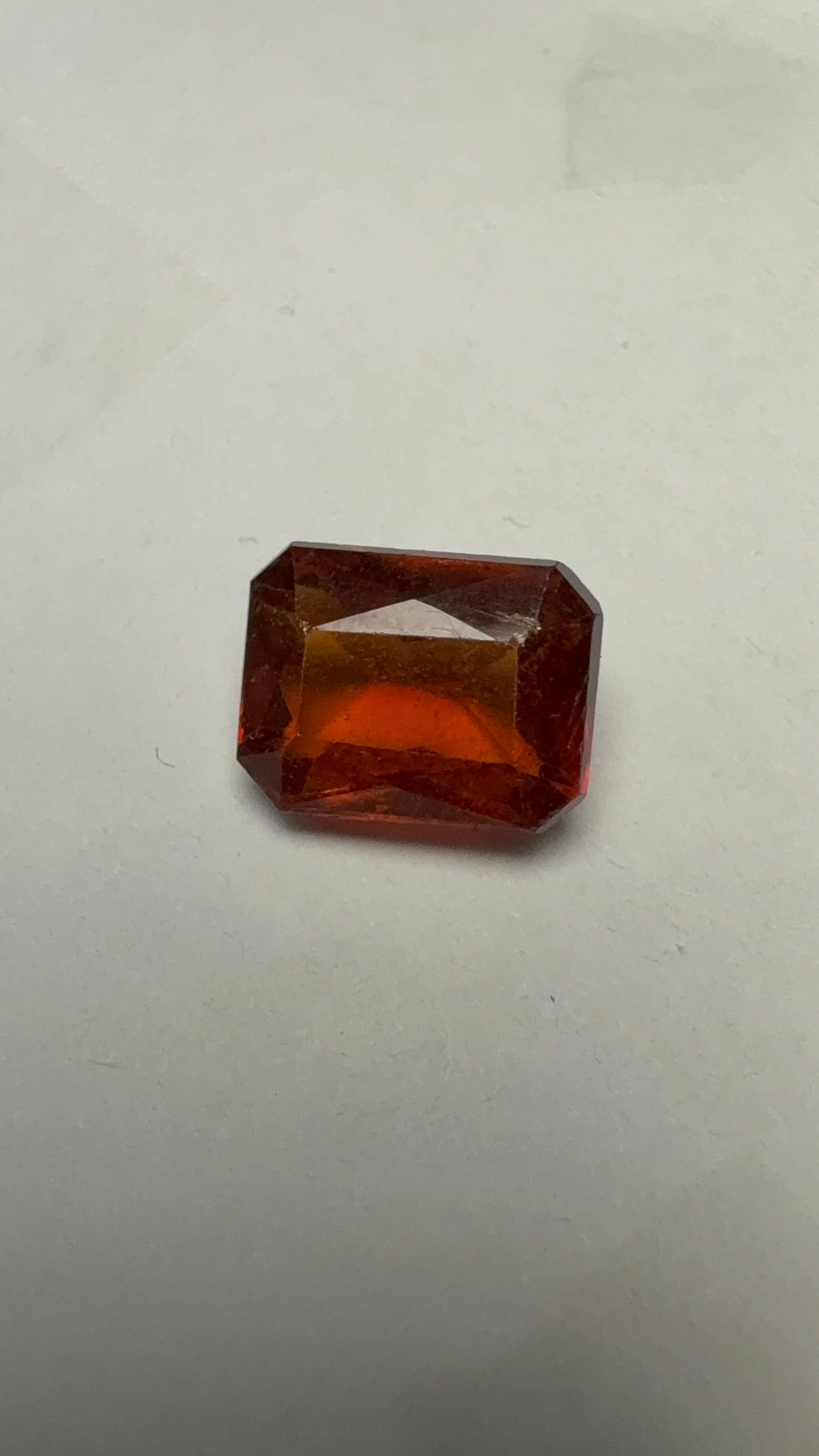 Hessonite (Gomed) 4.47 carat GOR-20 close view