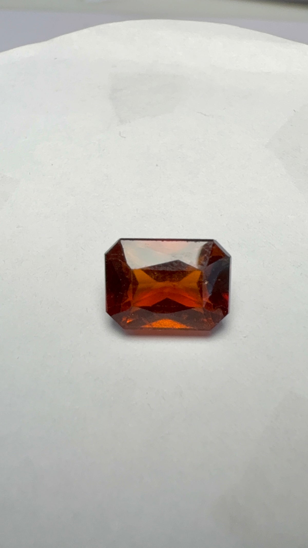 Hessonite (Gomed) 4.78 carat GOR-21 alternate face-up view