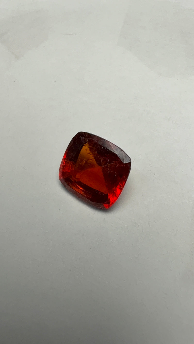 Hessonite (Gomed) – 3.35 Carat – Sri Lanka
