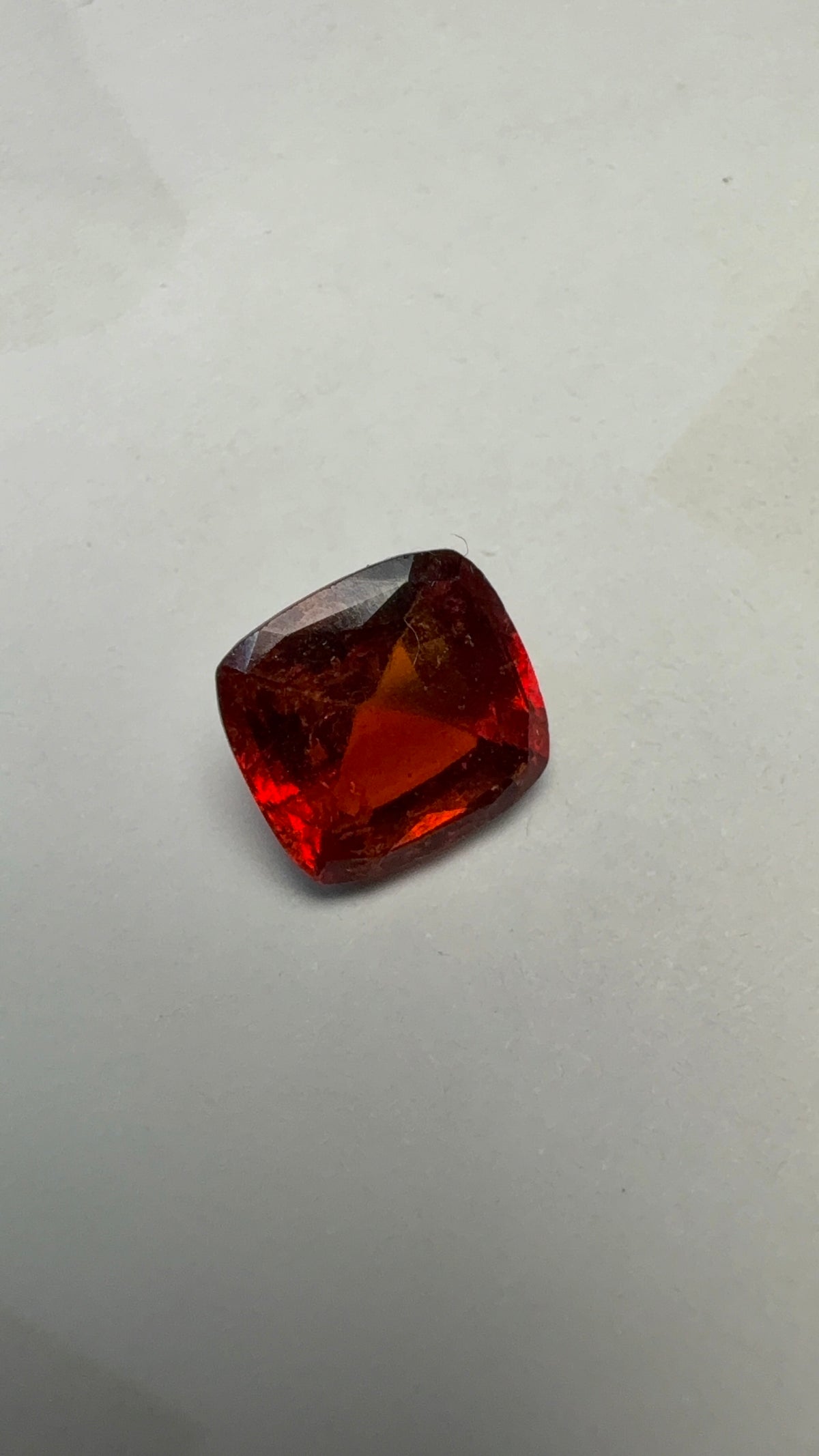 Hessonite (Gomed) 3.35 carat GOR-29 face-up view