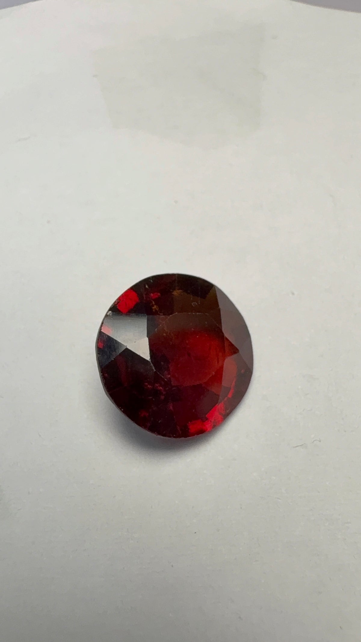 Hessonite (Gomed) 5.83 carat GOR-3 face-up view