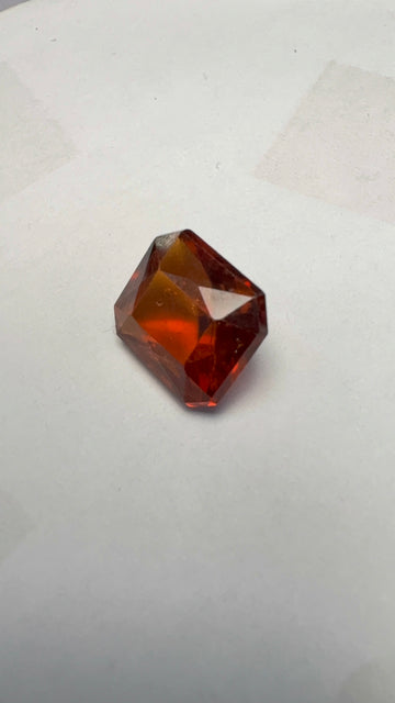 Hessonite (Gomed) 5.56 carat GOR-34 front view
