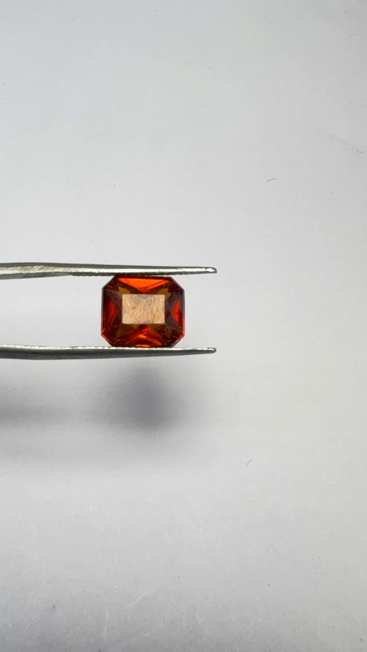 Hessonite (Gomed) 5.56 carat GOR-34 close view