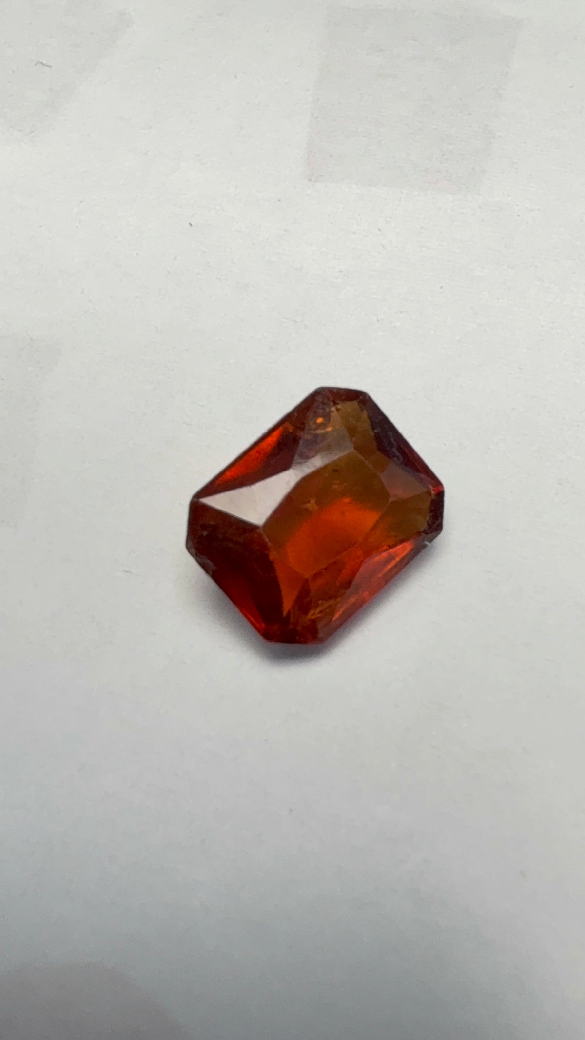 Hessonite (Gomed) 5.08 carat GOR-37 face-up view