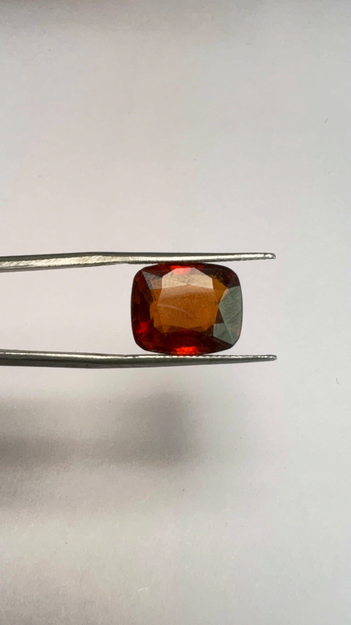 Hessonite (Gomed) 11.35 carat GOR-44 close view