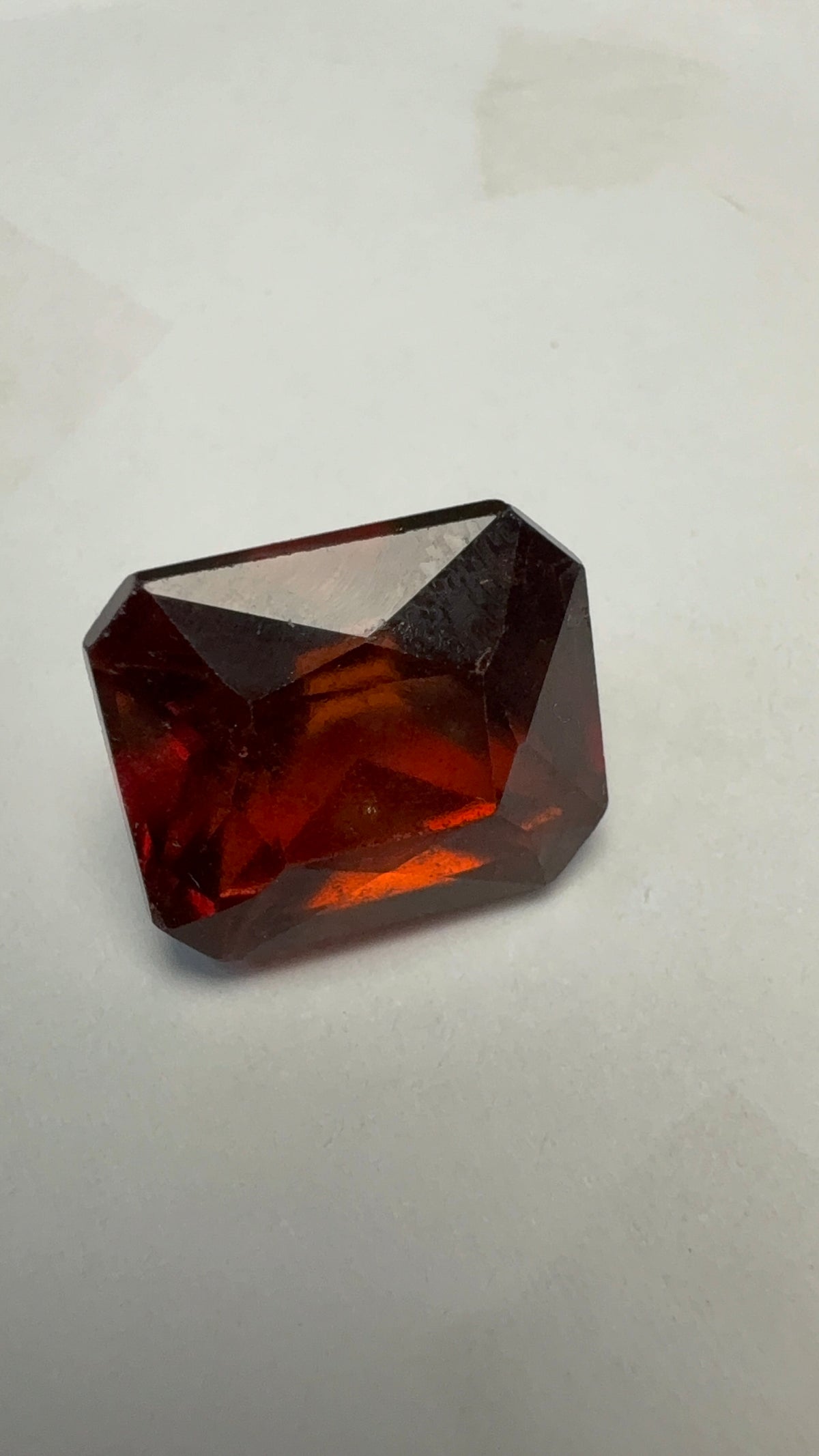 Hessonite (Gomed) 14.15 carat GOR-58 close view