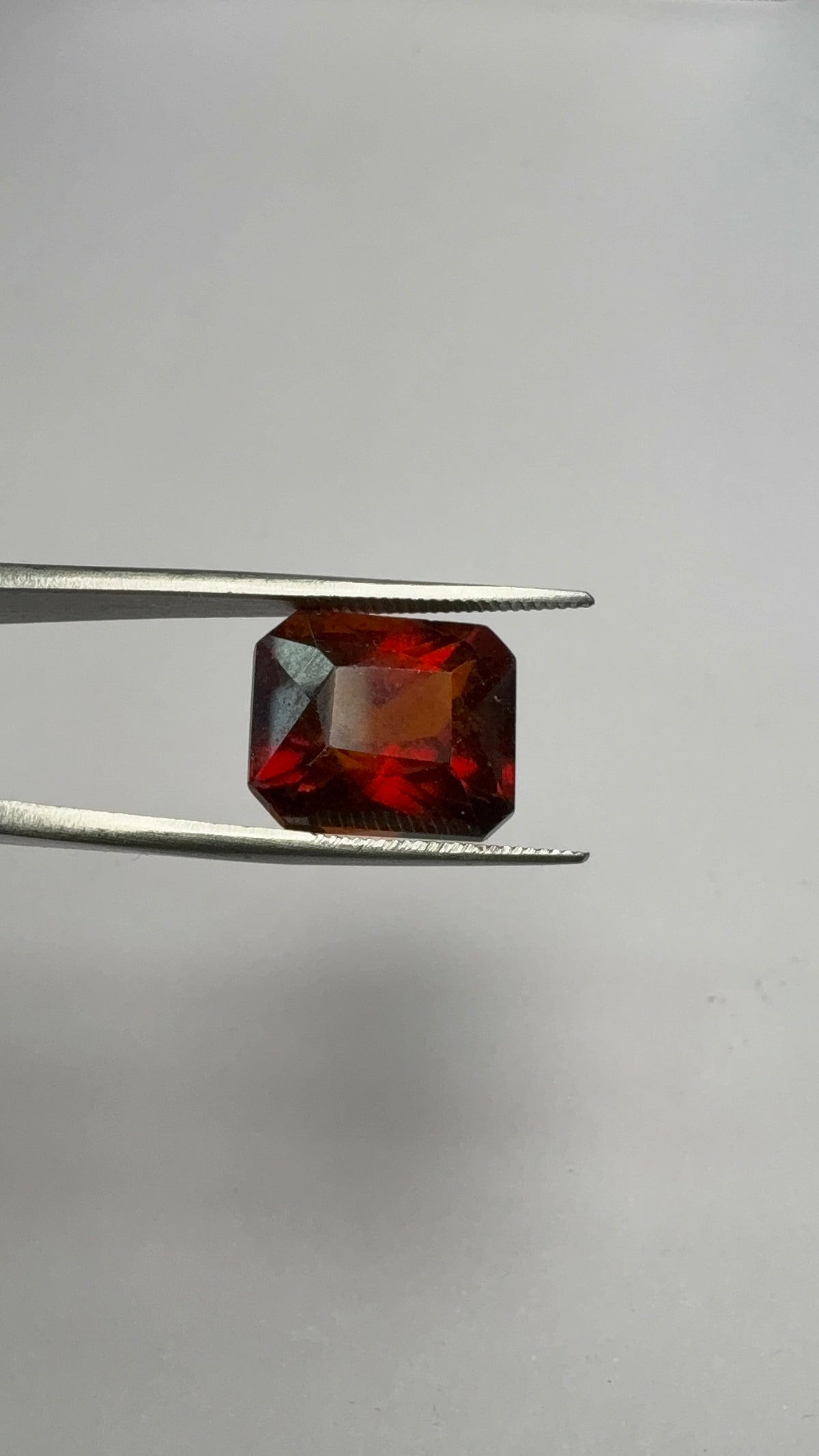 Hessonite (Gomed) 14.15 carat GOR-58 reverse view