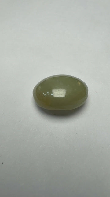 Cat's Eye 6.63 carat LAR-04 front view