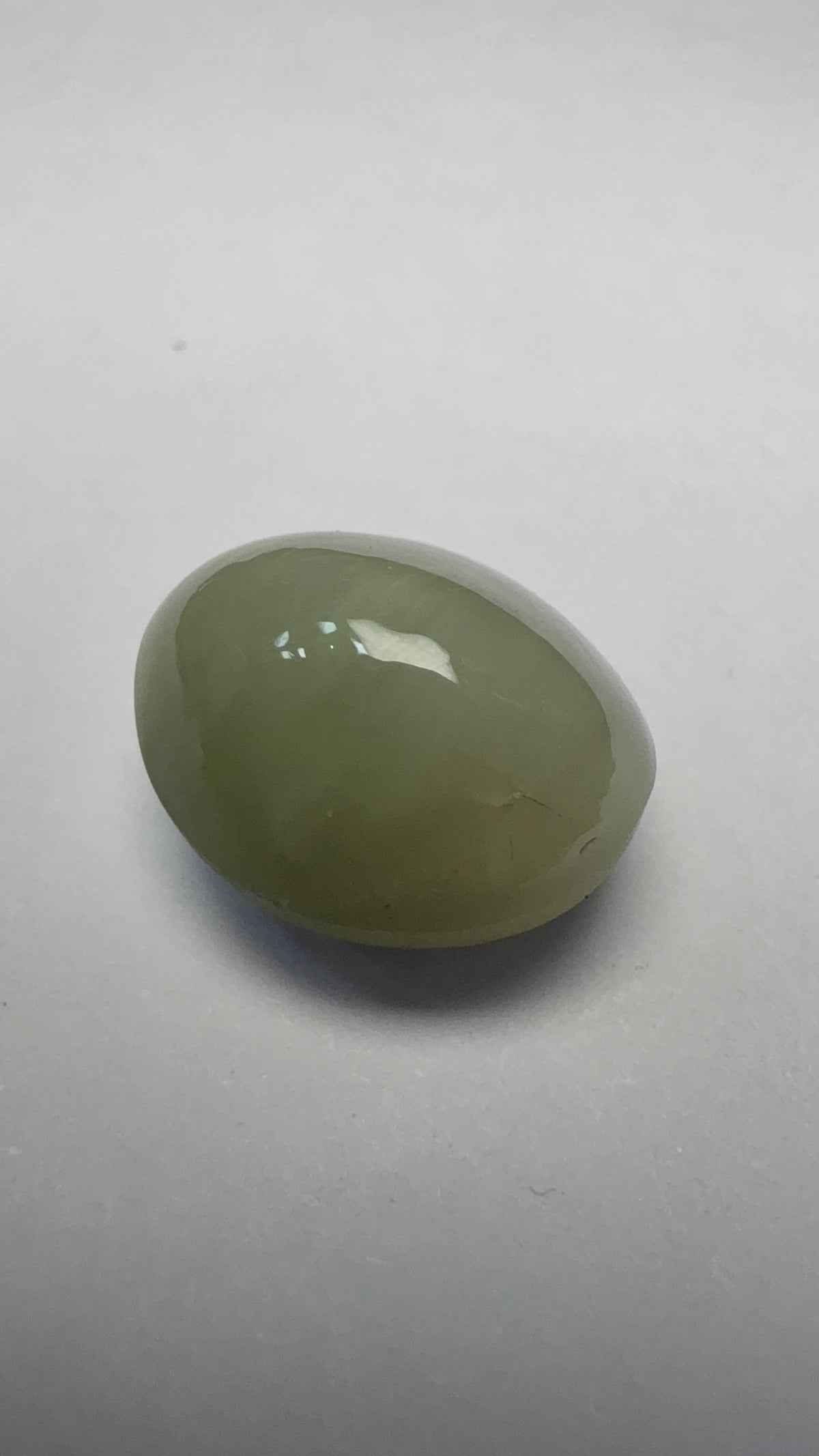 Cat's Eye 5.22 carat LAR-14 front view