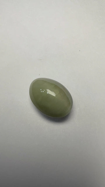 Cat's Eye 5.95 carat LAR-15 front view