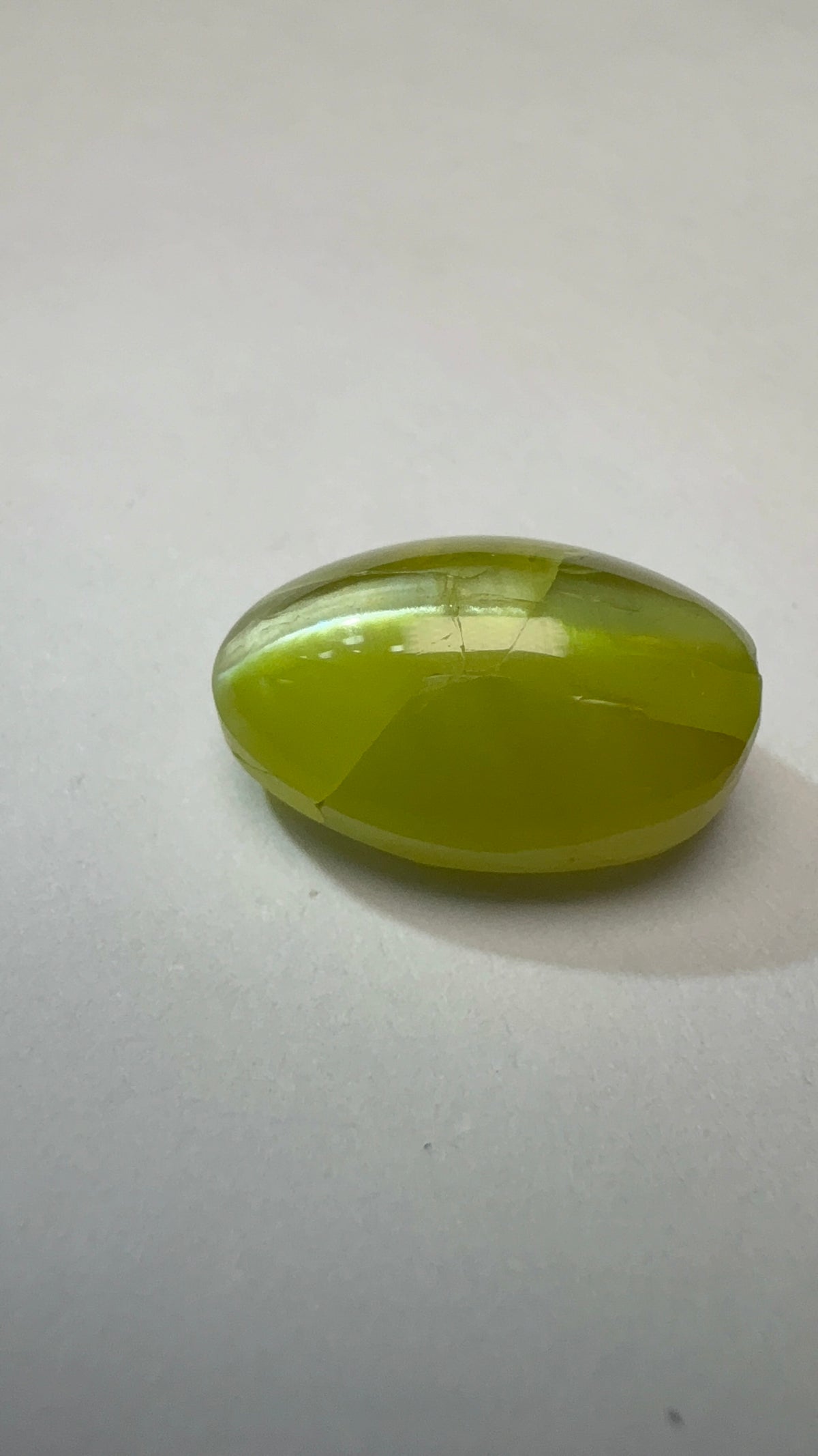 Cat's Eye 5.19 carat LAR-17 alternate face-up view
