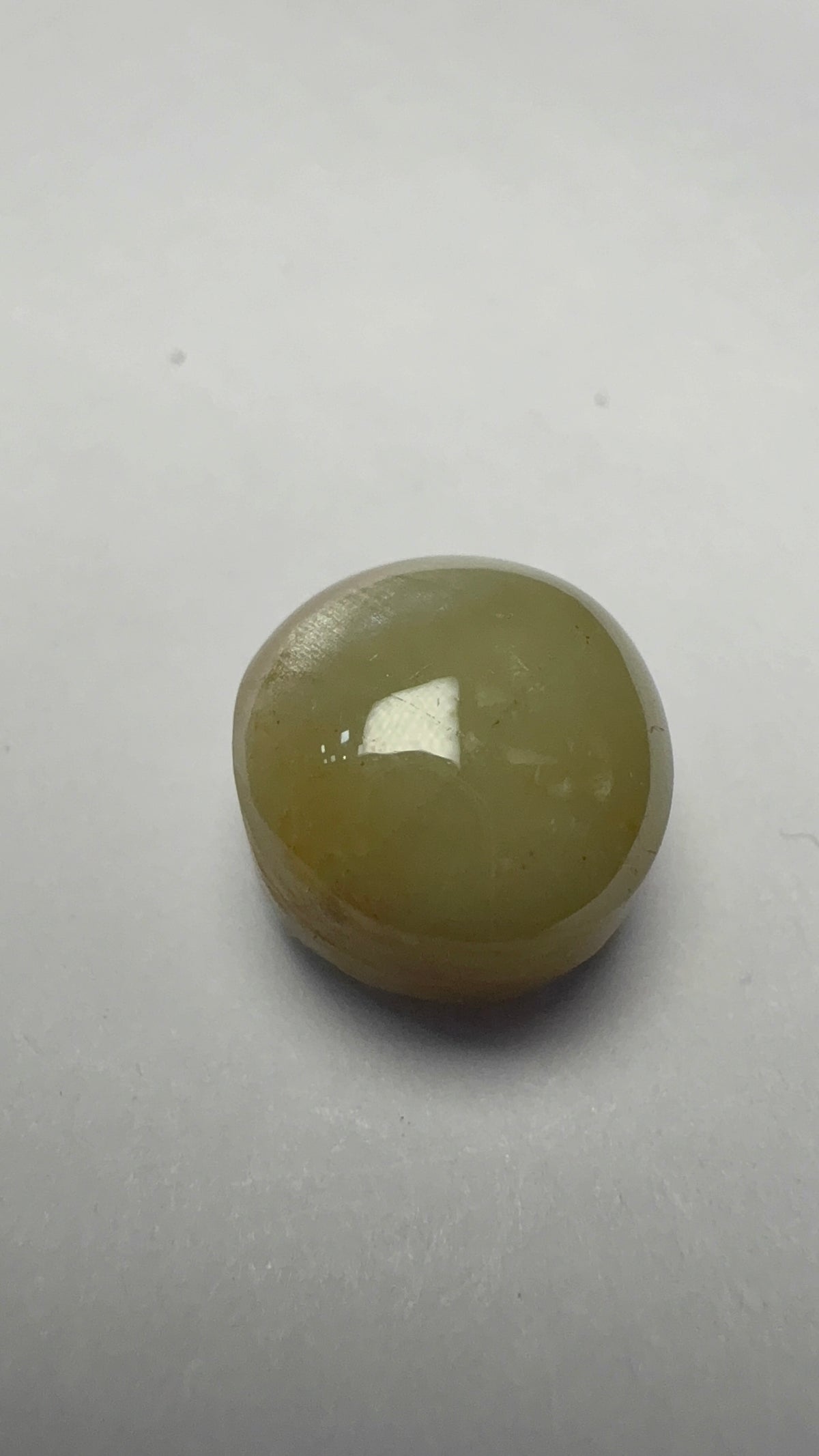 Cat's Eye 7.22 carat LAR-18 alternate face-up view
