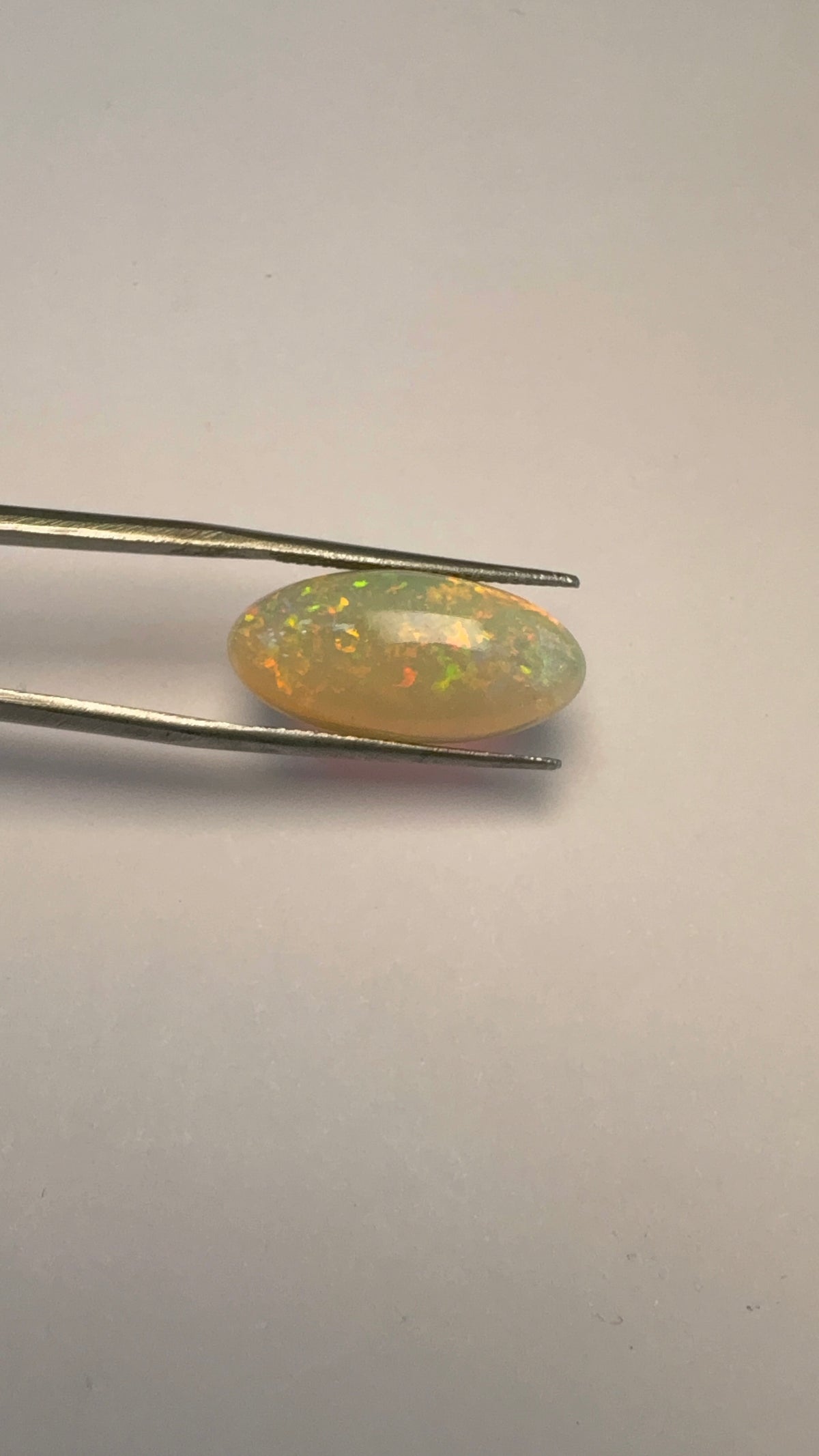 Opal 7.70 carat OPR-15 close view