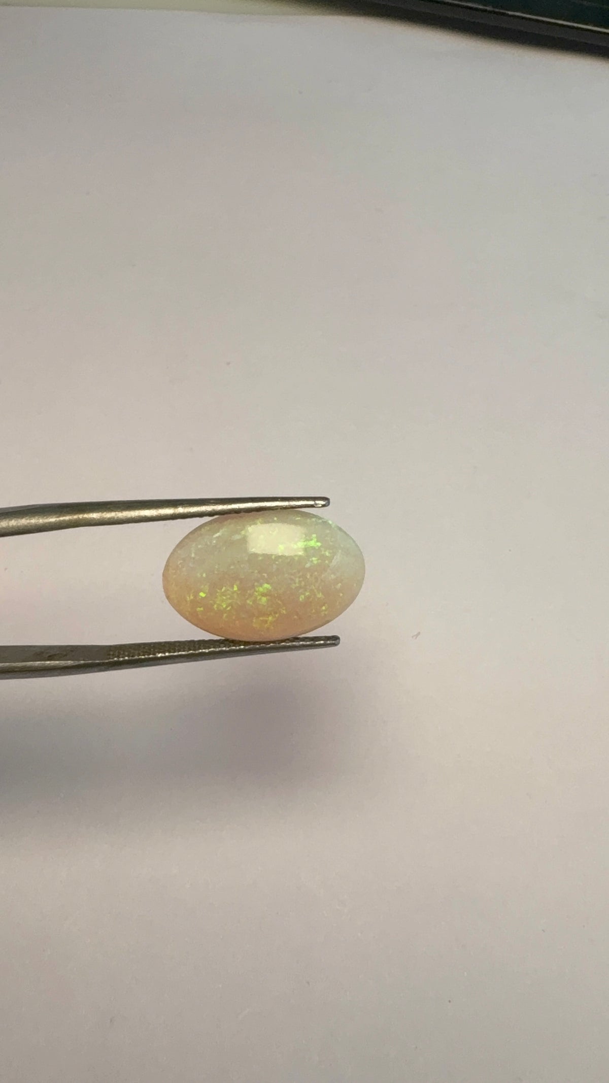 Opal 3.30 carat OPR-22 close view